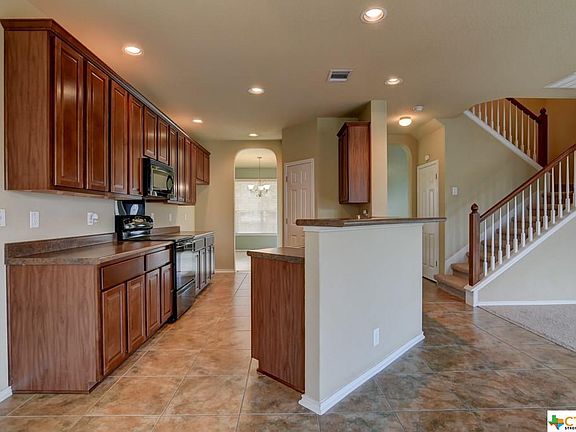 4th image of 442 Loch Lomond Dr