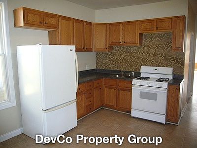 1st image of 4900 W Congress Pkwy #1