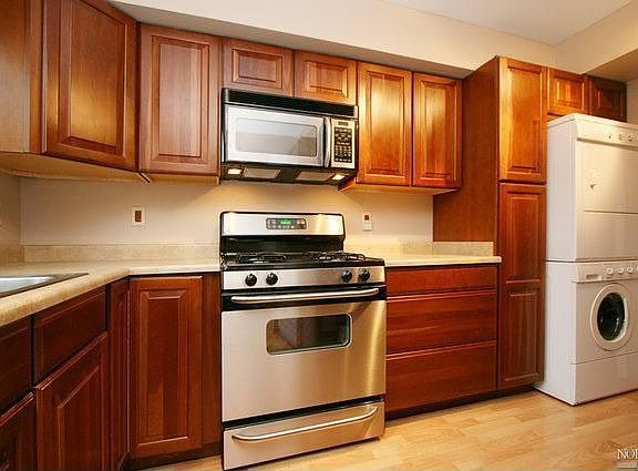 3rd image of 15 Oliva Dr #C