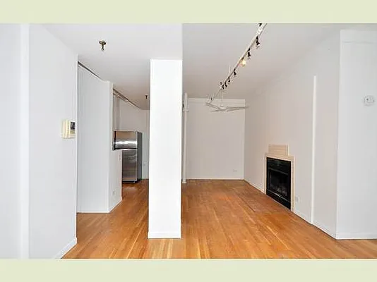 Rented by Stribling | media 28