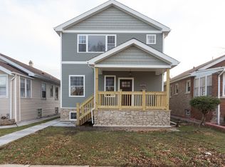 5537 W Warwick Ave, Chicago, IL 60641
