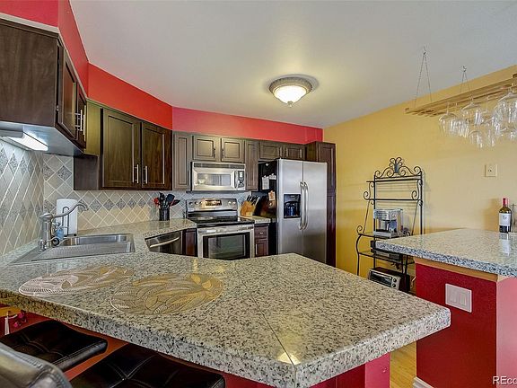 5th image of 1625 Larimer Street #1508