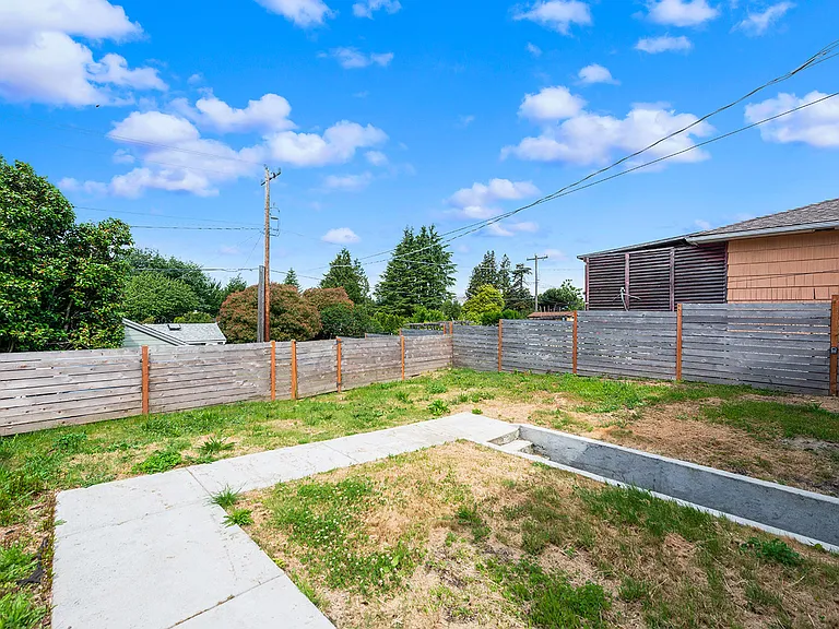 8717 16th Ave SW — Photo 22