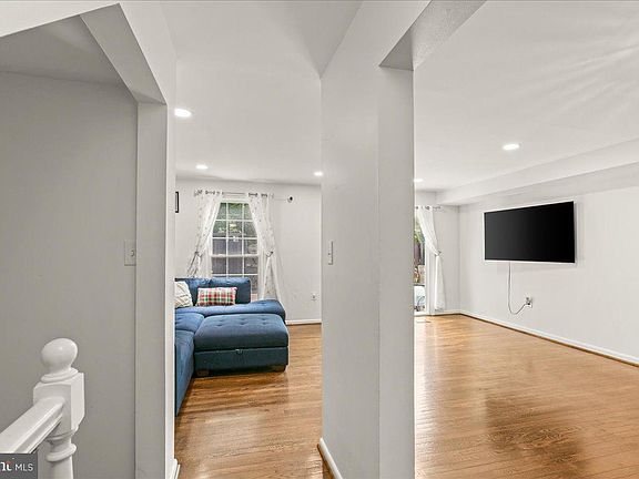 5th image of 7213 Evanston Rd