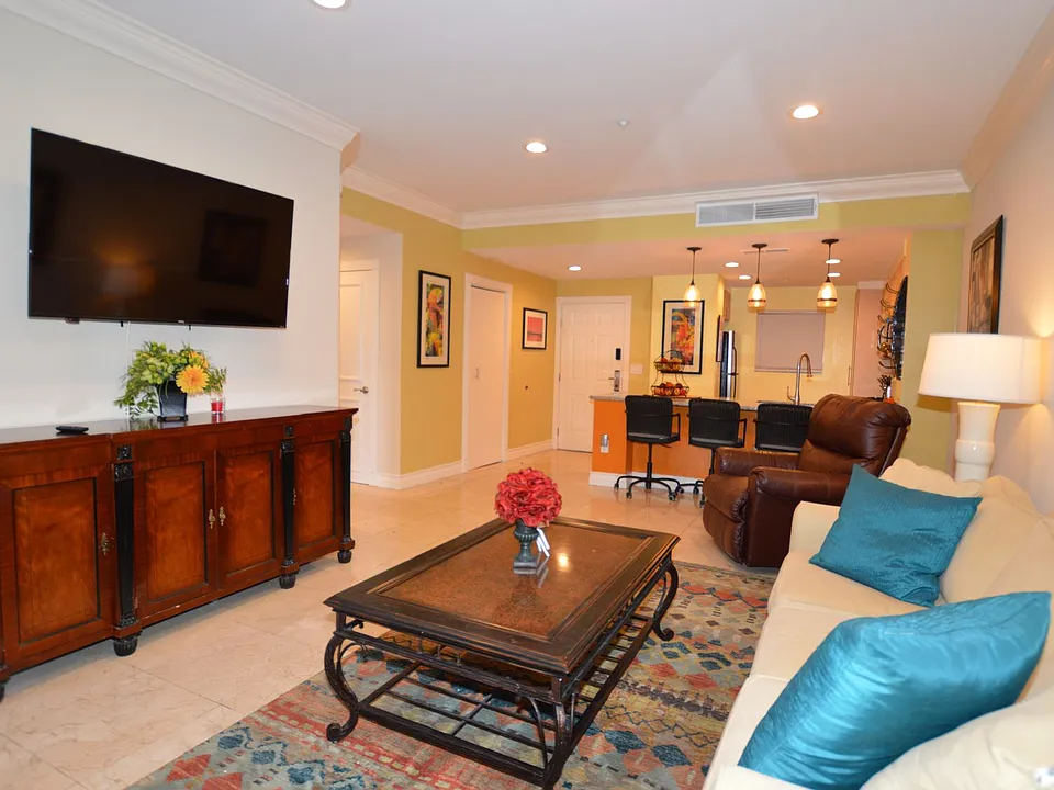 230 E Flamingo Rd #127