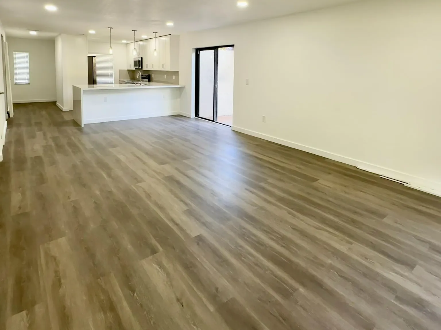 2 bed, 2.0 bath, 1216 sqft, $2,780 — Photo 4