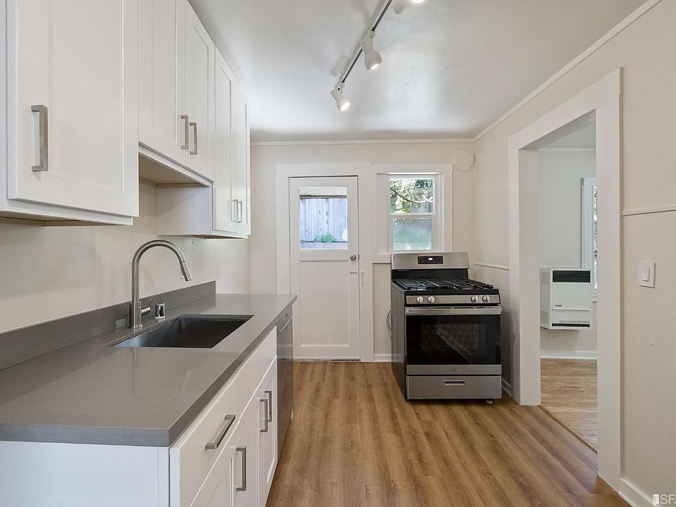 1st image of 282 Monterey Blvd #B