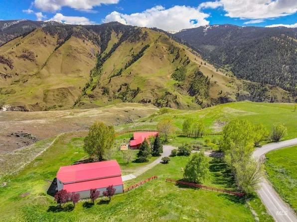 213 Little Salmon Overlook, Pollock, ID 83547