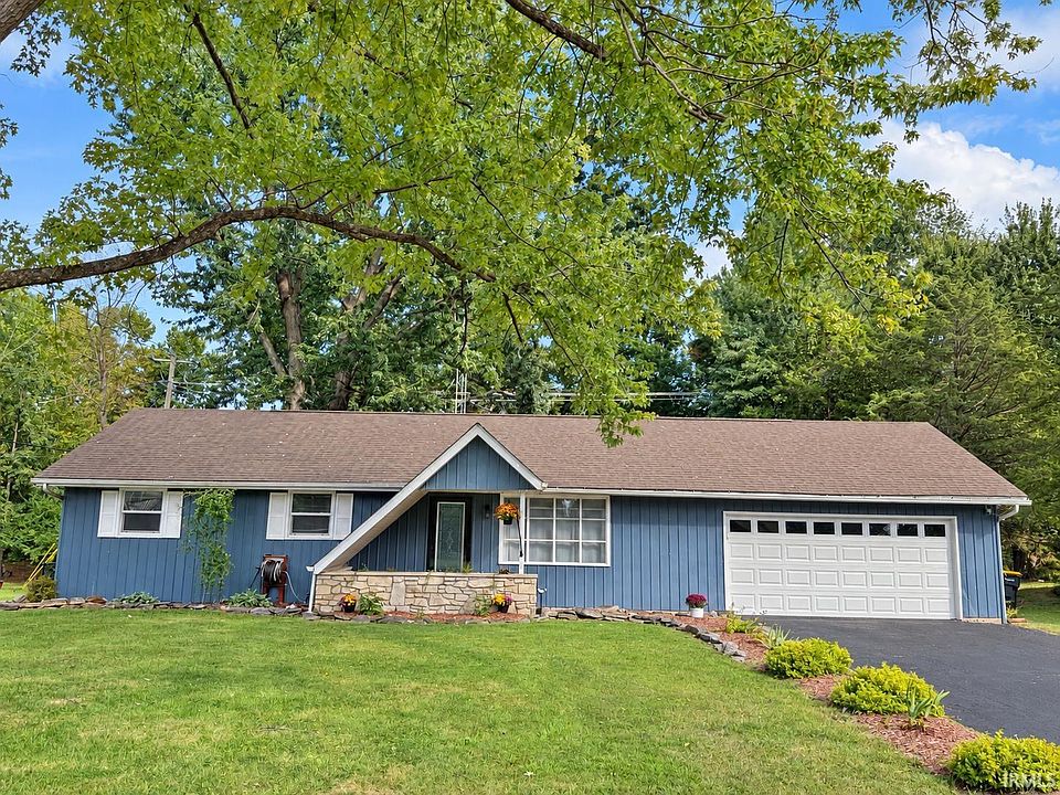 1st image of 4414 N Ridgewood Dr