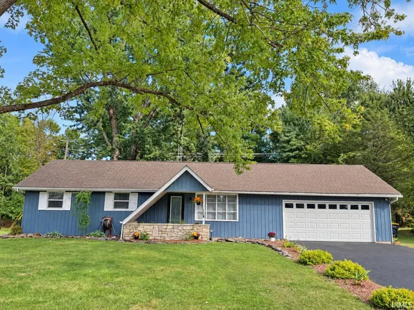 4414 N Ridgewood Dr, Bloomington, IN 47404