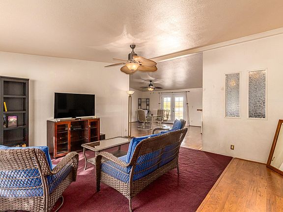 5th image of 5703 E Farmstead Dr