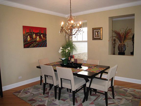 4th image of 1873 Crenshaw Cir
