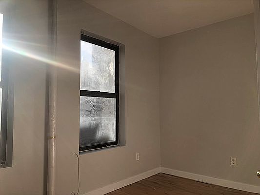4th image of 538 W 156th St #61