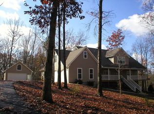 85 Lakeland Dr, Ellijay, GA 30540