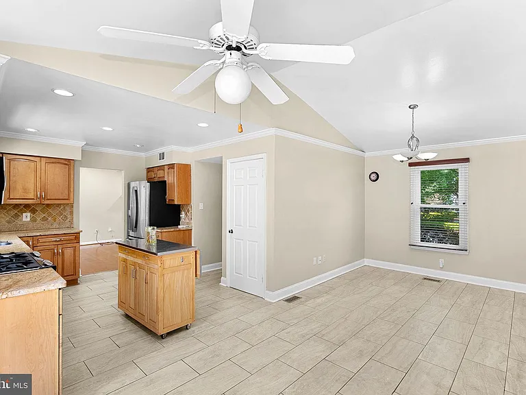 5405 Hampton Forest Way — Photo 15