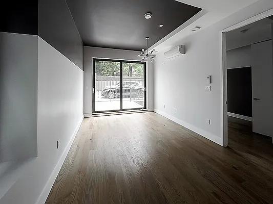 Rented by Cyberapts Management | media 22