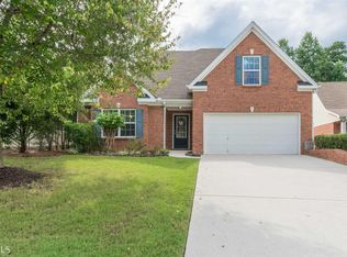 5513 Ashmoore Ct, Flowery Branch, GA 30542