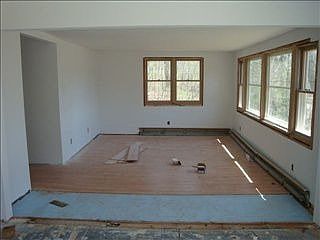 3rd image of 1501 E Road Six St