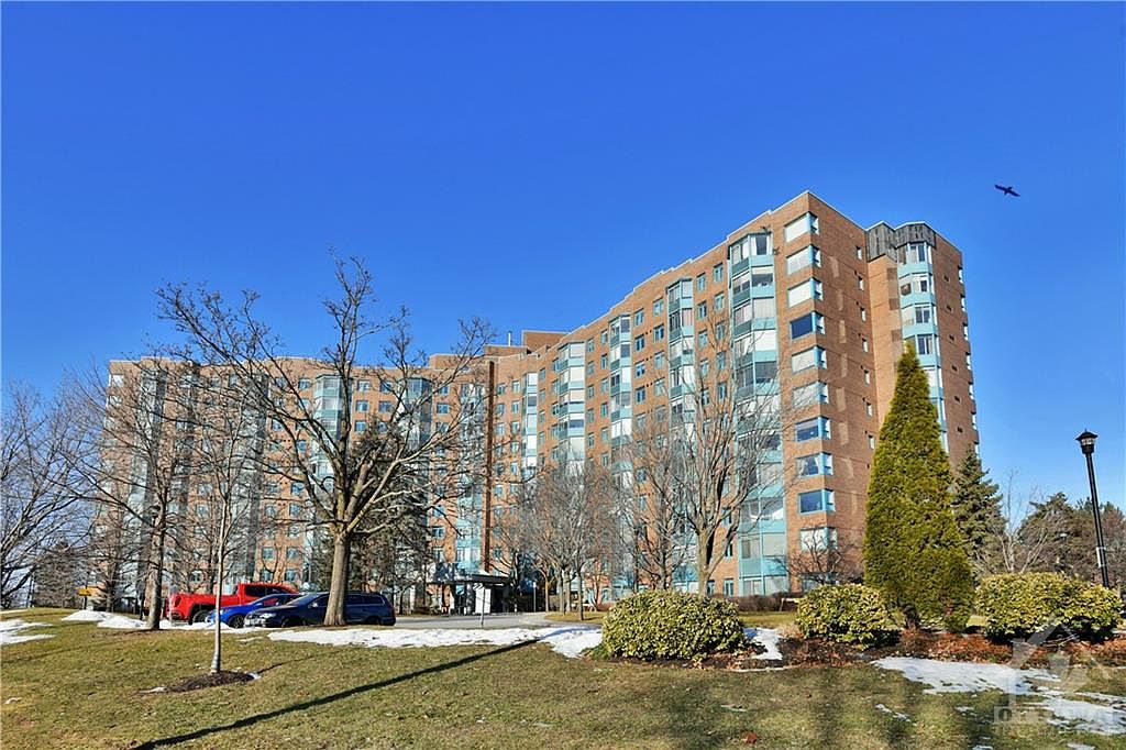 1025 Grenon Ave 811, Ottawa, ON K2B 8S5 Zillow