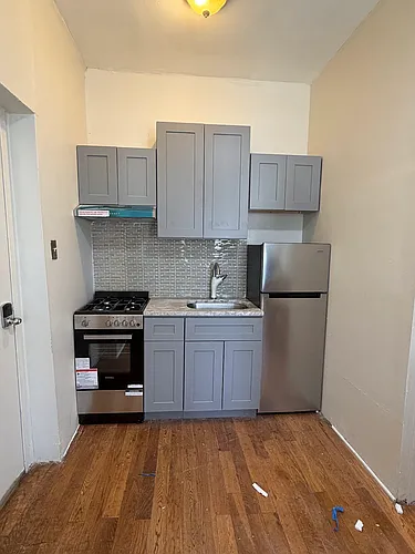 4325 Sansom St #1F Photo 1