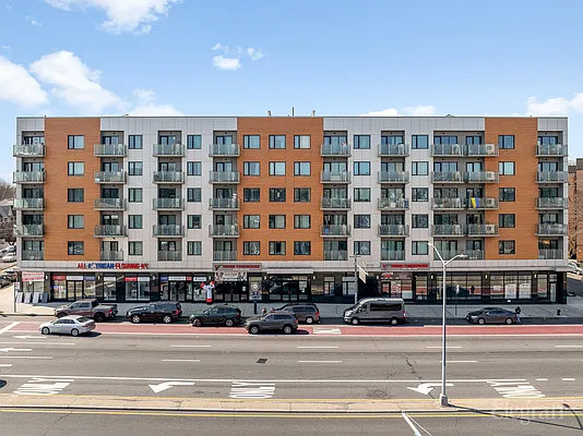 Sold by Elegran | media 13