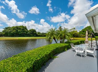 450 French Royale Cir, Atlantis, FL 33462