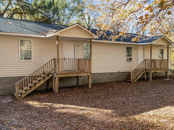 691-693 Boddie St, Henderson, NC 27536