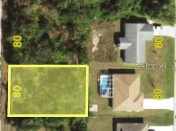 7404 Quaker St #10, Englewood, FL 34224