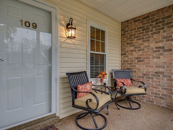 3rd image of 109 Cottage Pl