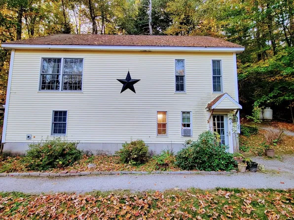 26 Pine Glen Road, Hillsborough, NH 03244