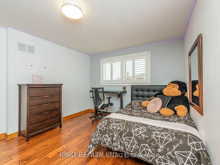298 Forest Dr S — Photo 35