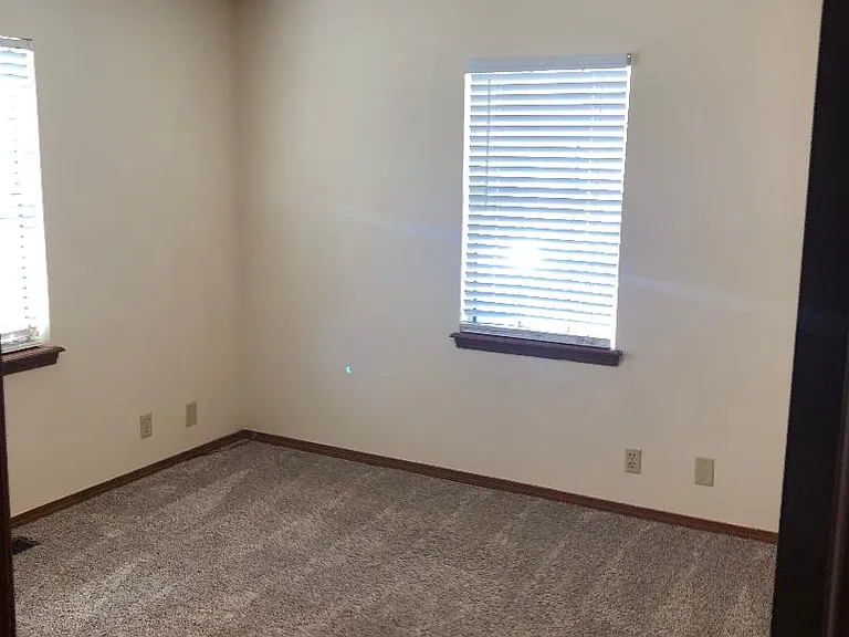 4828 S 35th West Ave — Photo 6