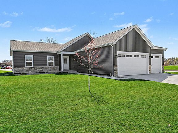 2nd image of 6065 Robbins Rd