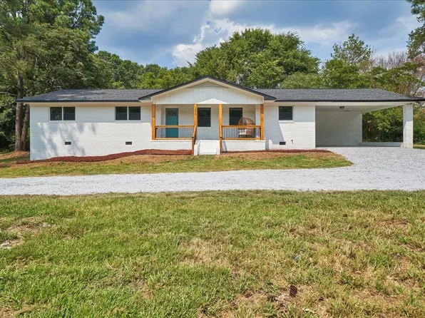 1892 S Plank Rd, Robbins, NC 27325