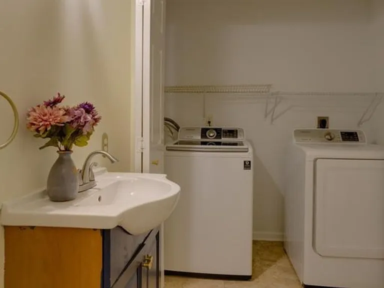 15 Deep Hollow Ln — Photo 11