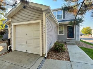 7866 S Kittredge Cir, Englewood, CO 80112