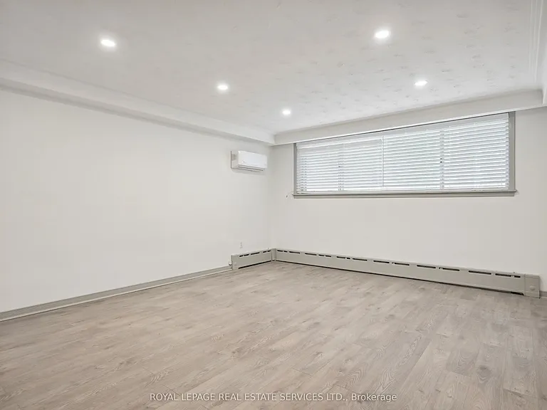 18 33rd St #5 — Photo 7