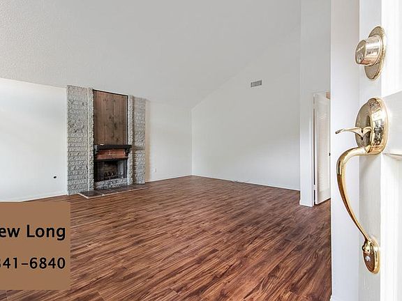 4th image of 2042 Dewberry Ct