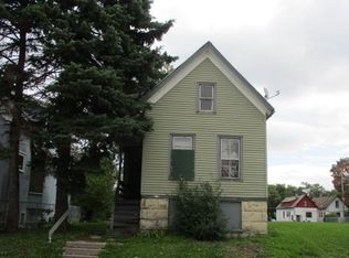 2572 N Teutonia Ave, Milwaukee, WI 53206