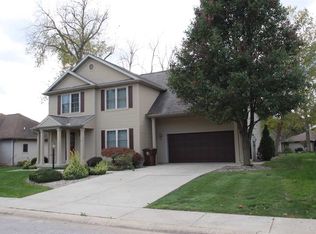 24 Studio Dr, Wabash, IN 46992