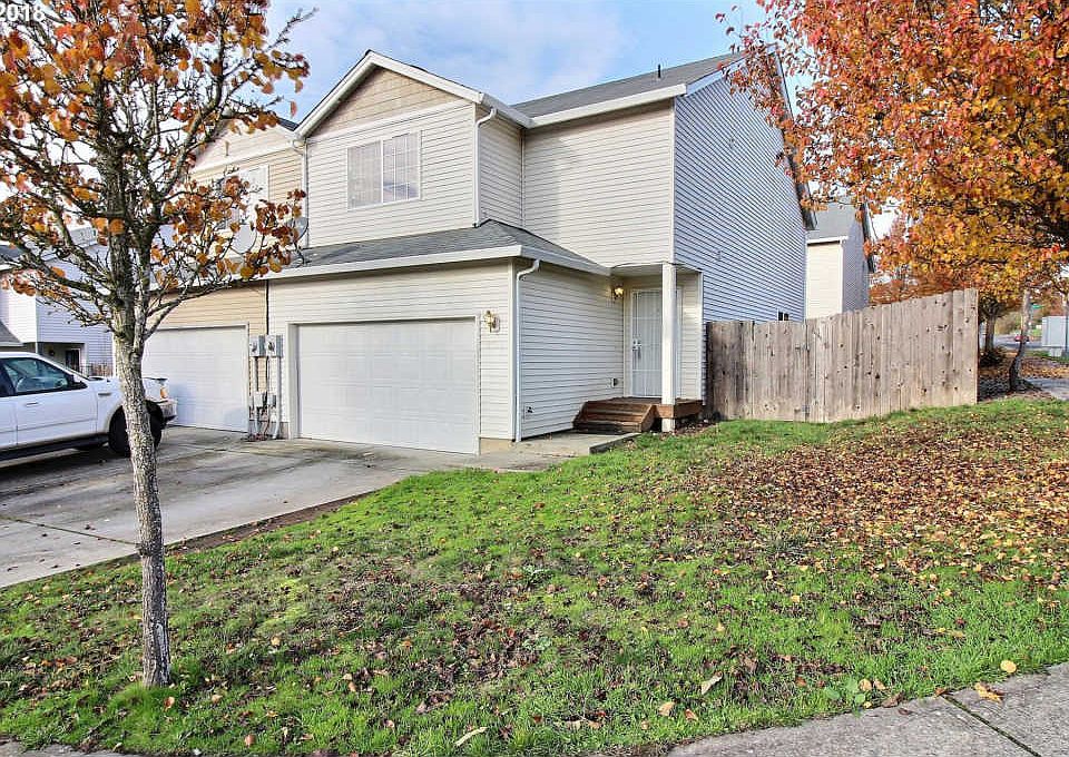 1st image of 1100 W 32nd Pl