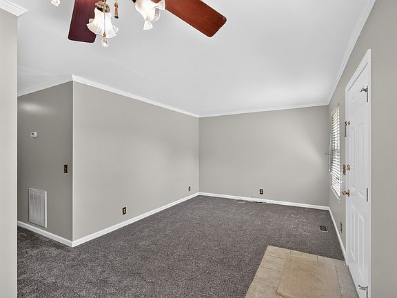 5th image of 808 Apple Dr