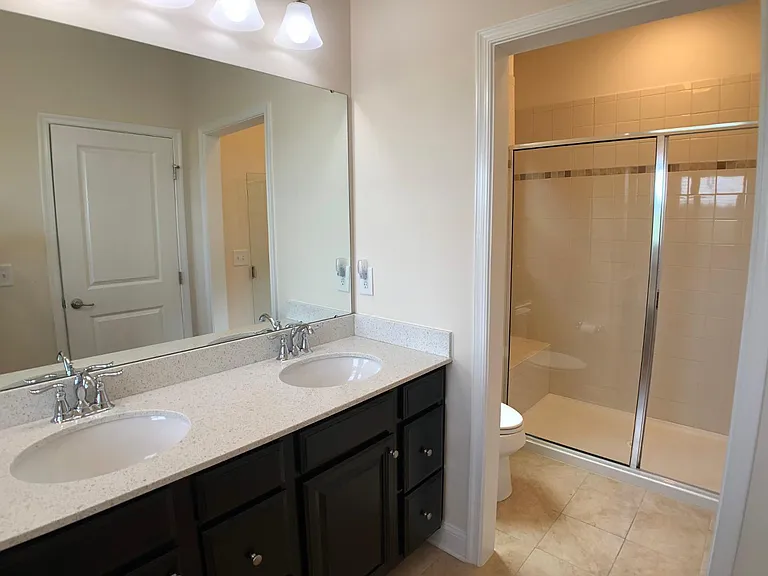 2122 Whitesmith Dr — Photo 15