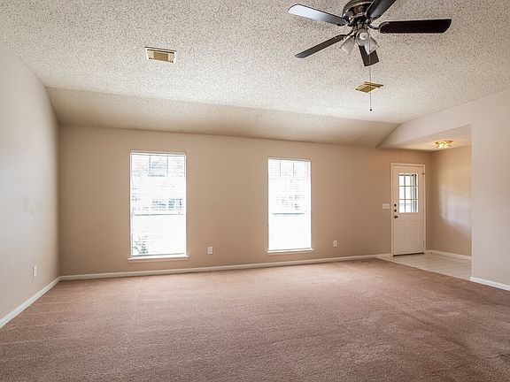 2nd image of 7131 Maple Walk Dr