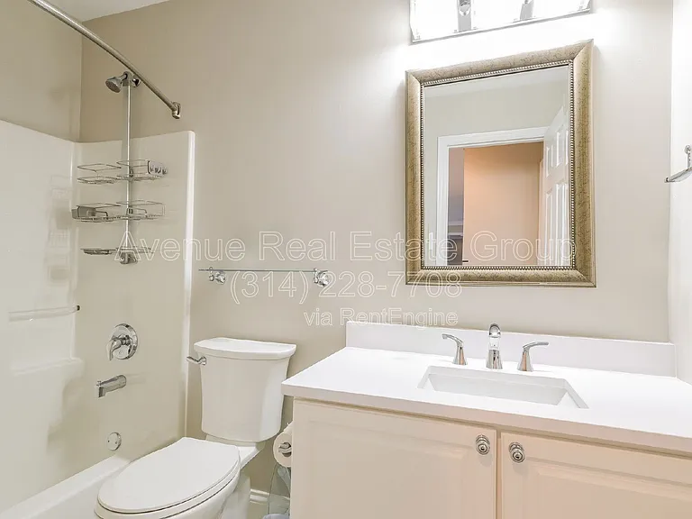17711 Westhampton Woods Dr — Photo 30