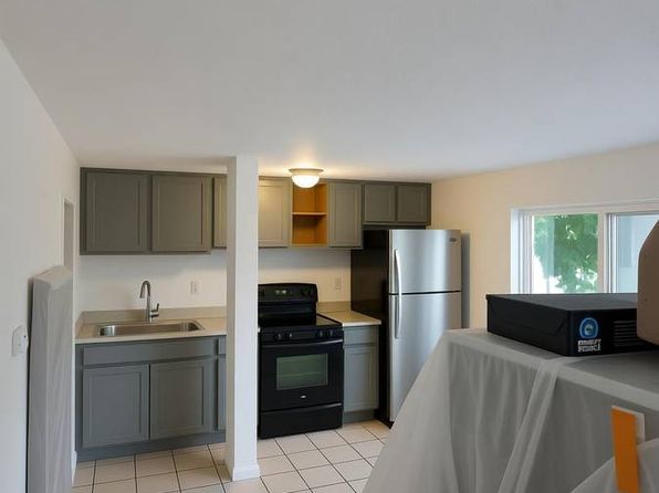 318 S Voluntario St #2