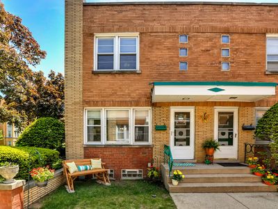 229 S Maple Ave APT A, Oak Park, IL, 60302