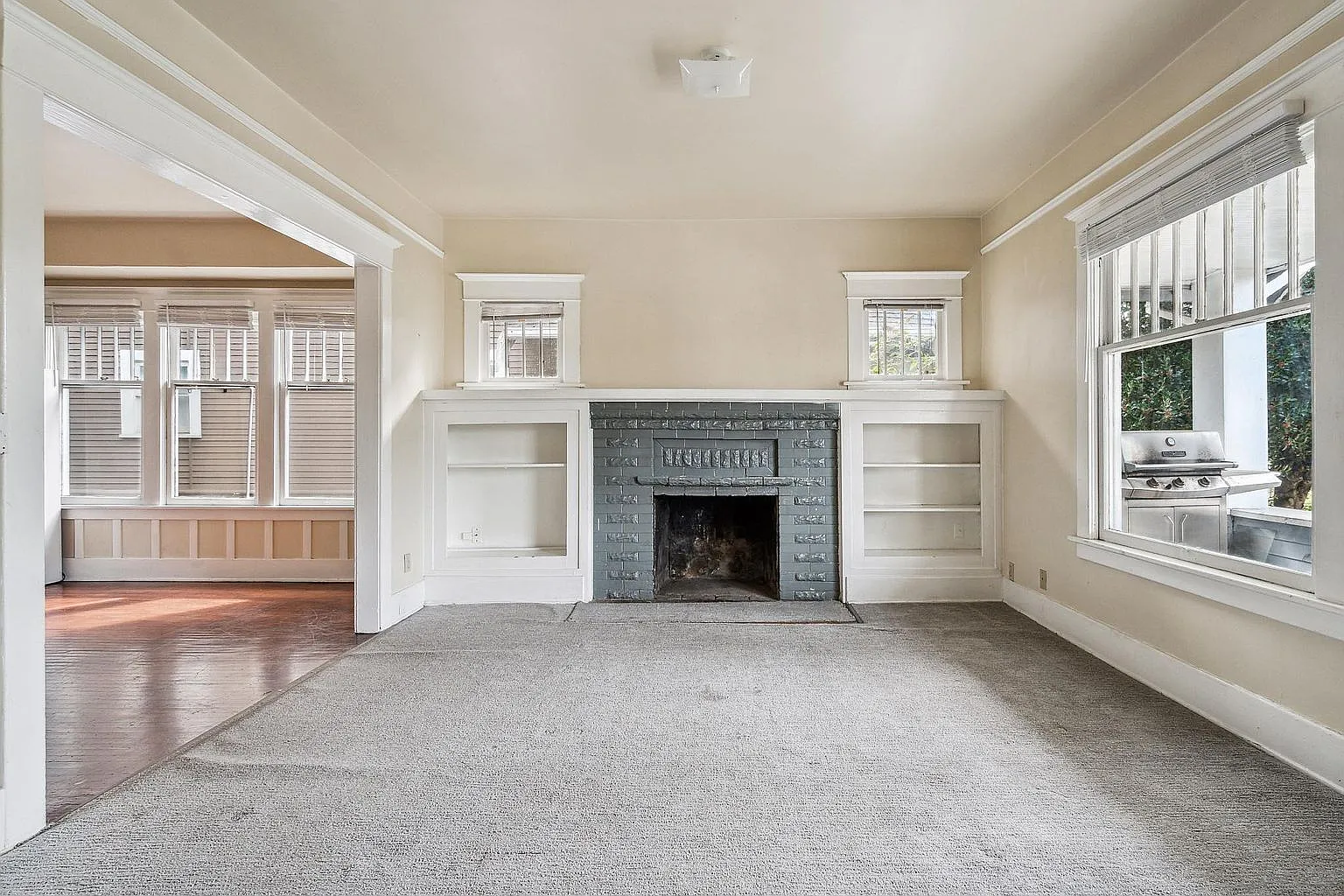3 bed, 1200 sqft, $2,650 — Photo 3