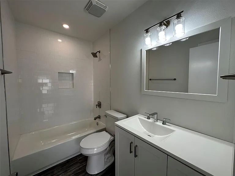 8806 Schick Rd #C — Photo 7