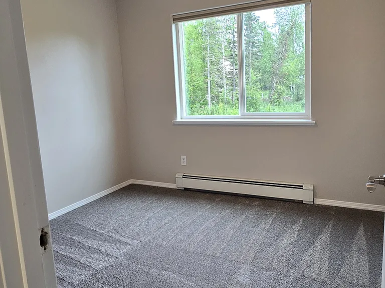 345 E Victor Cir #A — Photo 15